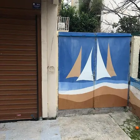 Lysandros Comfortable In Athens, Near The Metro *